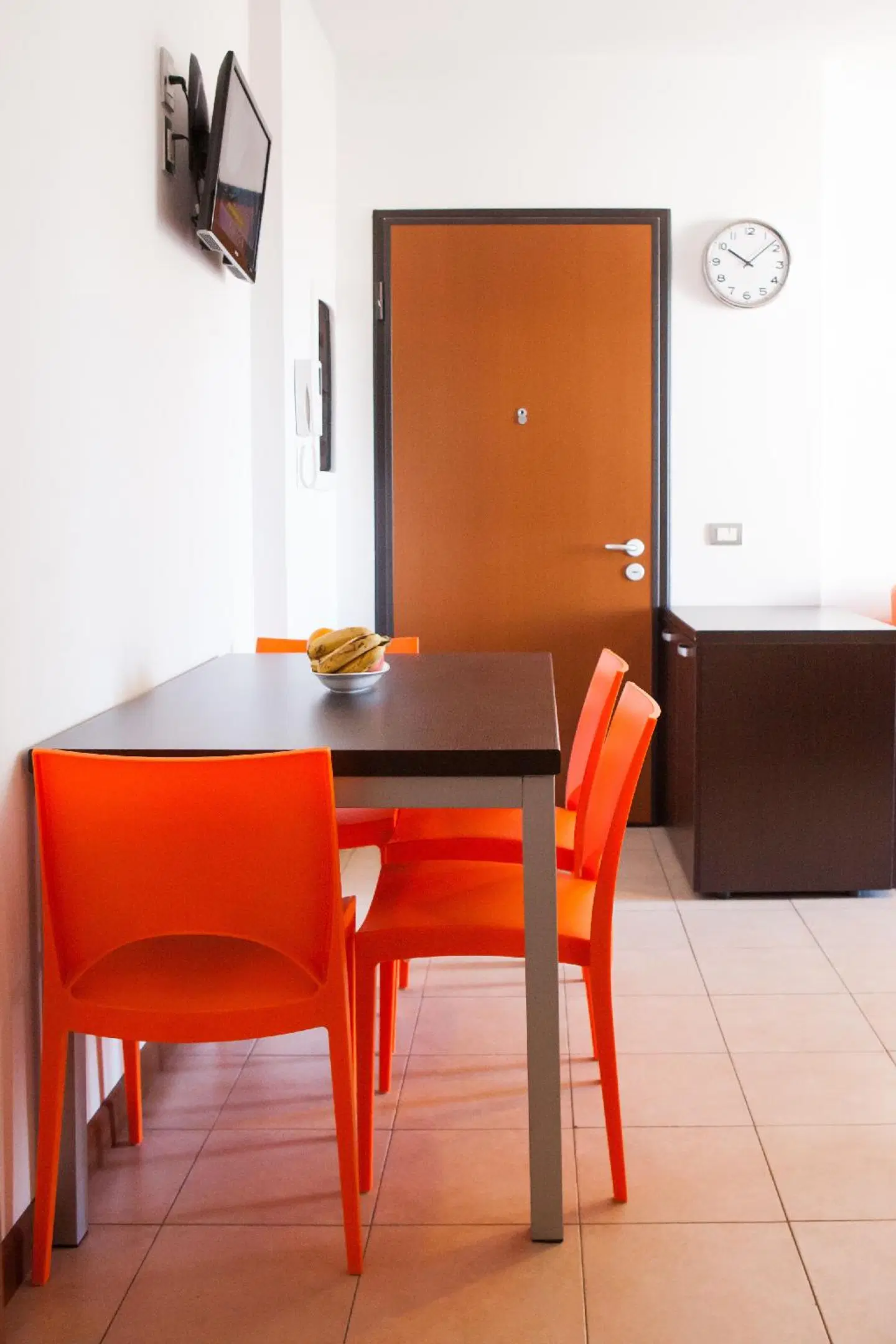 Housing32 Apartments ROOM_EXAMPLE
