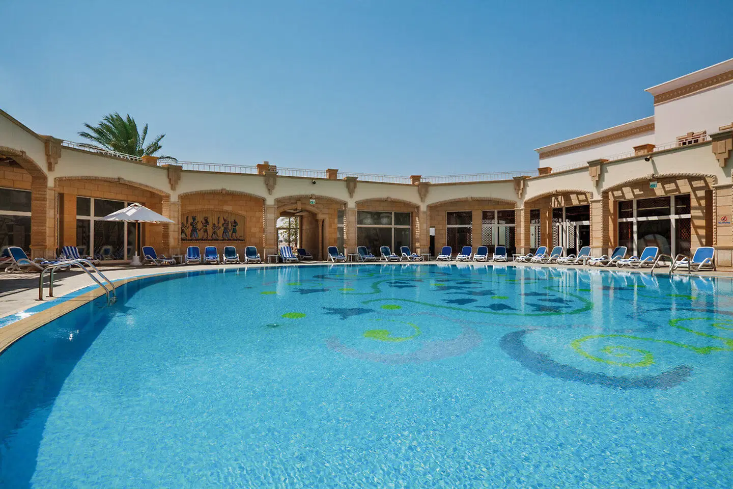 Palm Royale Resort Soma Bay OUTDOOR_POOL