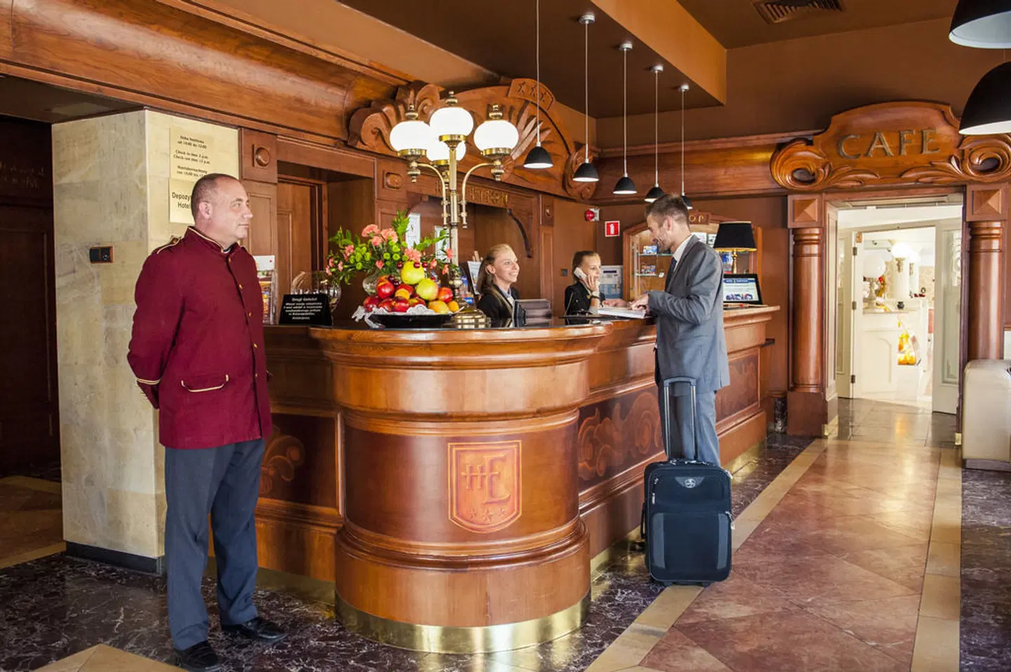 Europejski Wroc'aw Centrum LOUNGE_LOBBY