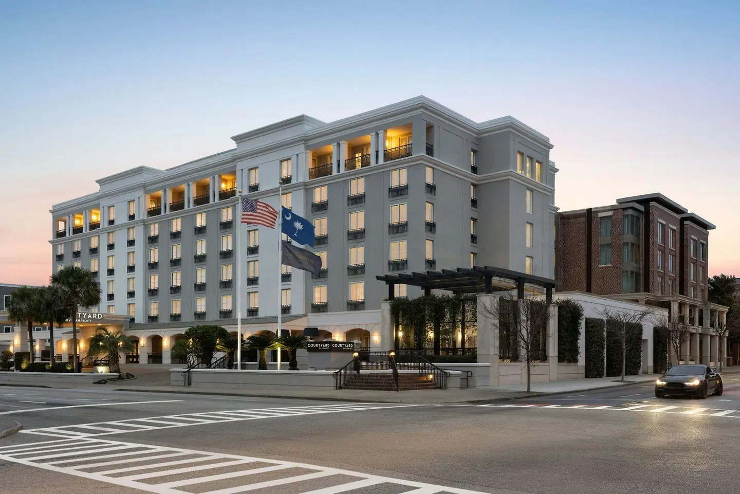 Courtyard by Marriott Charleston Historic District EXTERIOR