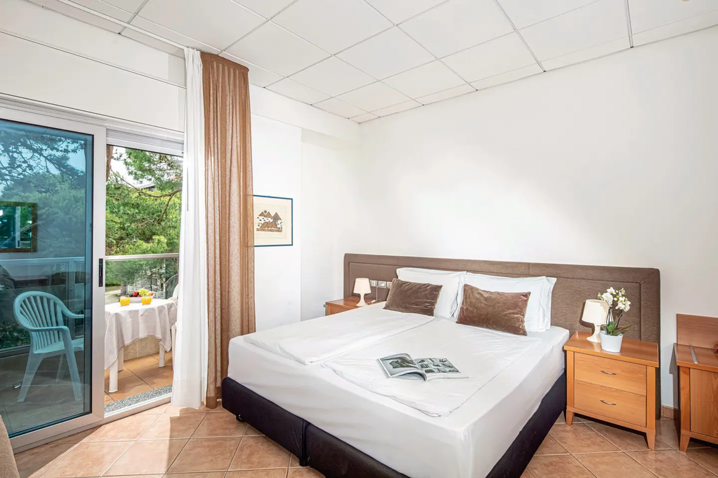 Rex ROOM_EXAMPLE