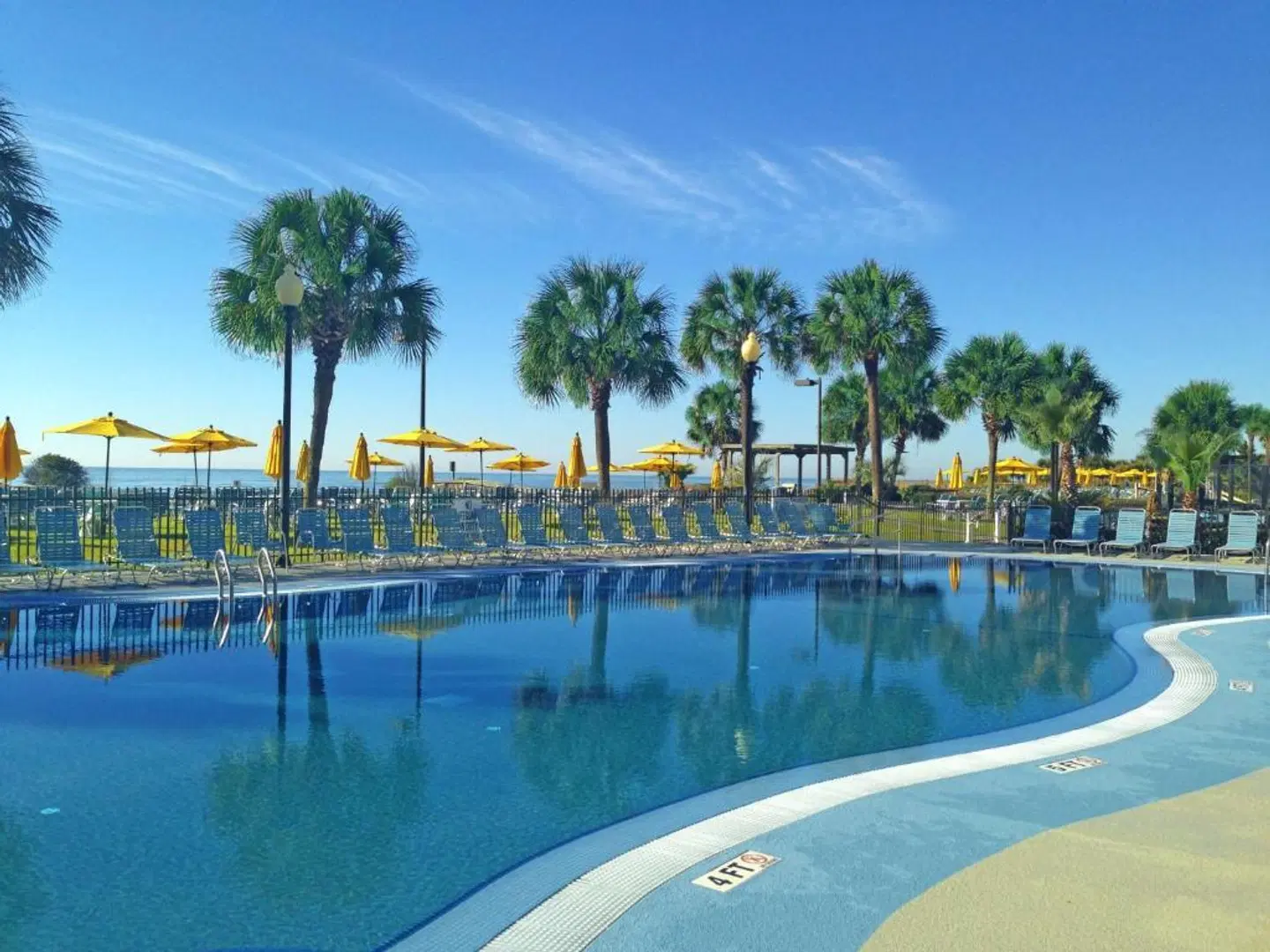 Dayton House Resort OUTDOOR_POOL