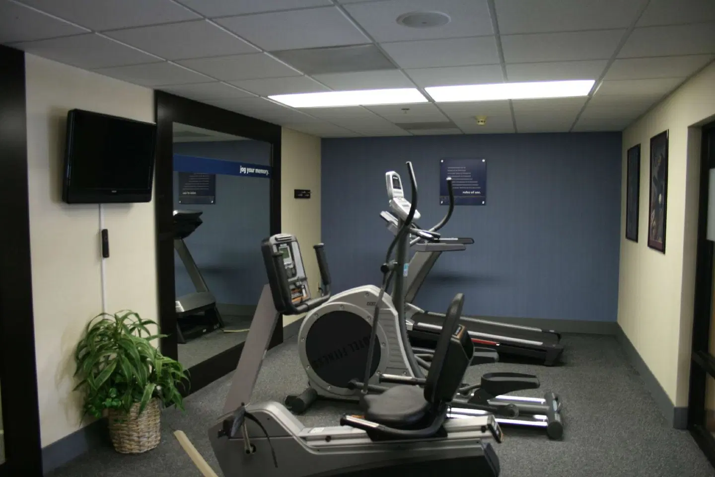 Hampton Inn Harbourgate SPORTS_AND_LEISURE