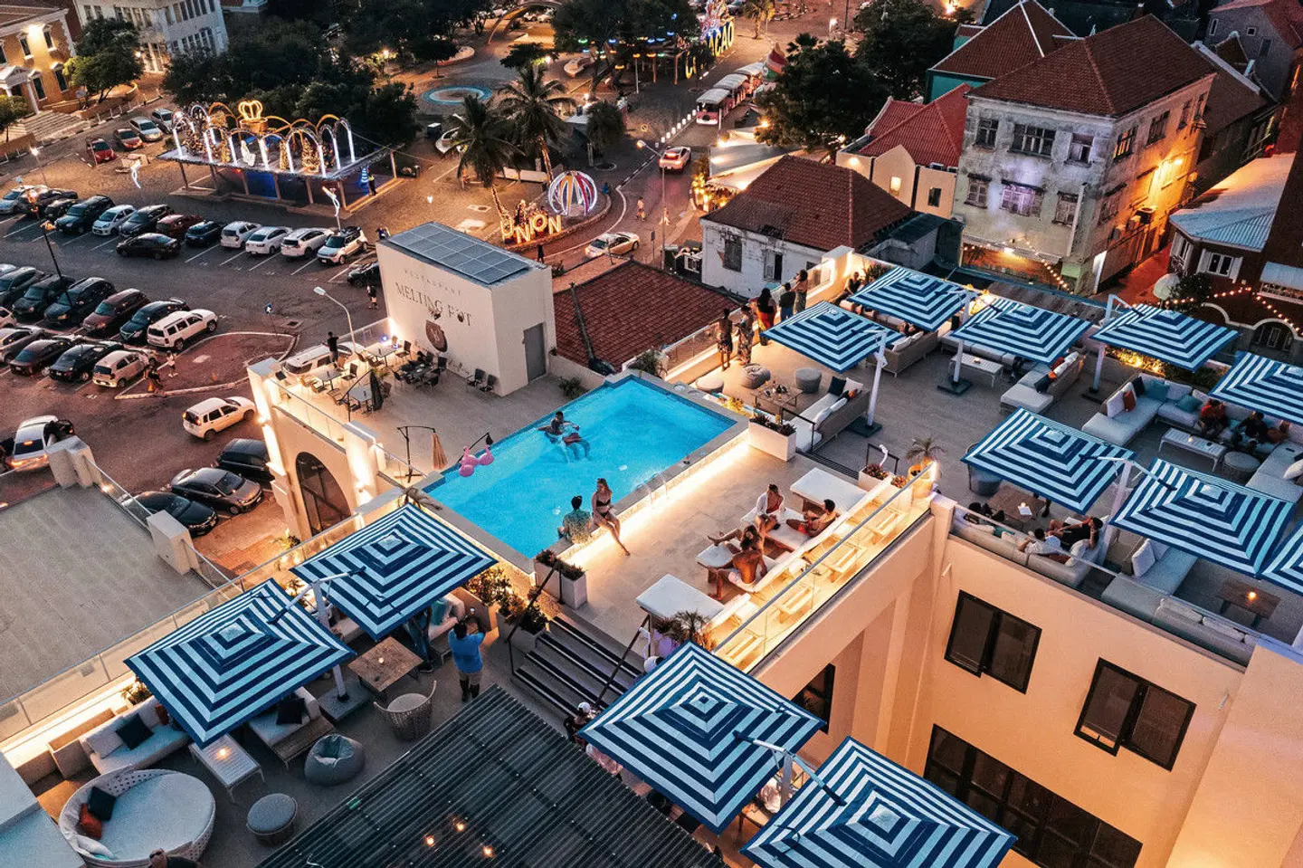 Elements Hotel & Shops Curaçao Terrasse