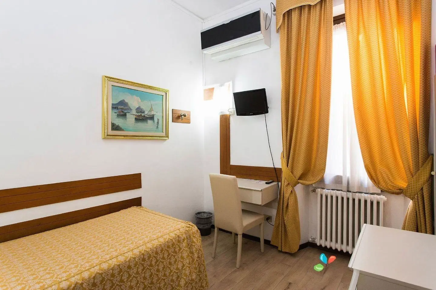 Piccolo Hotel ROOM_EXAMPLE