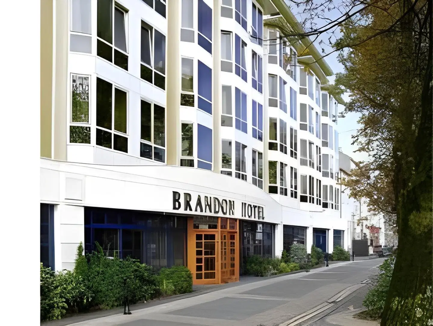Brandon EXTERIOR