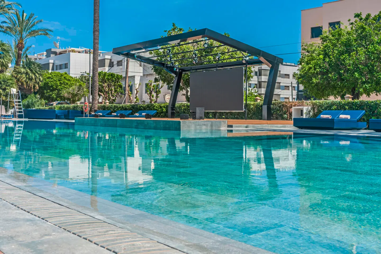 Vibra Mare Nostrum OUTDOOR_POOL
