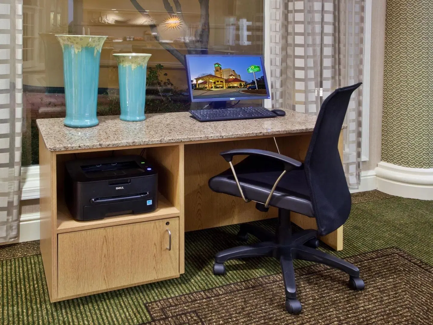 La Quinta Inn & Suites by Wyndham Greenville Haywood SPORTS_AND_LEISURE