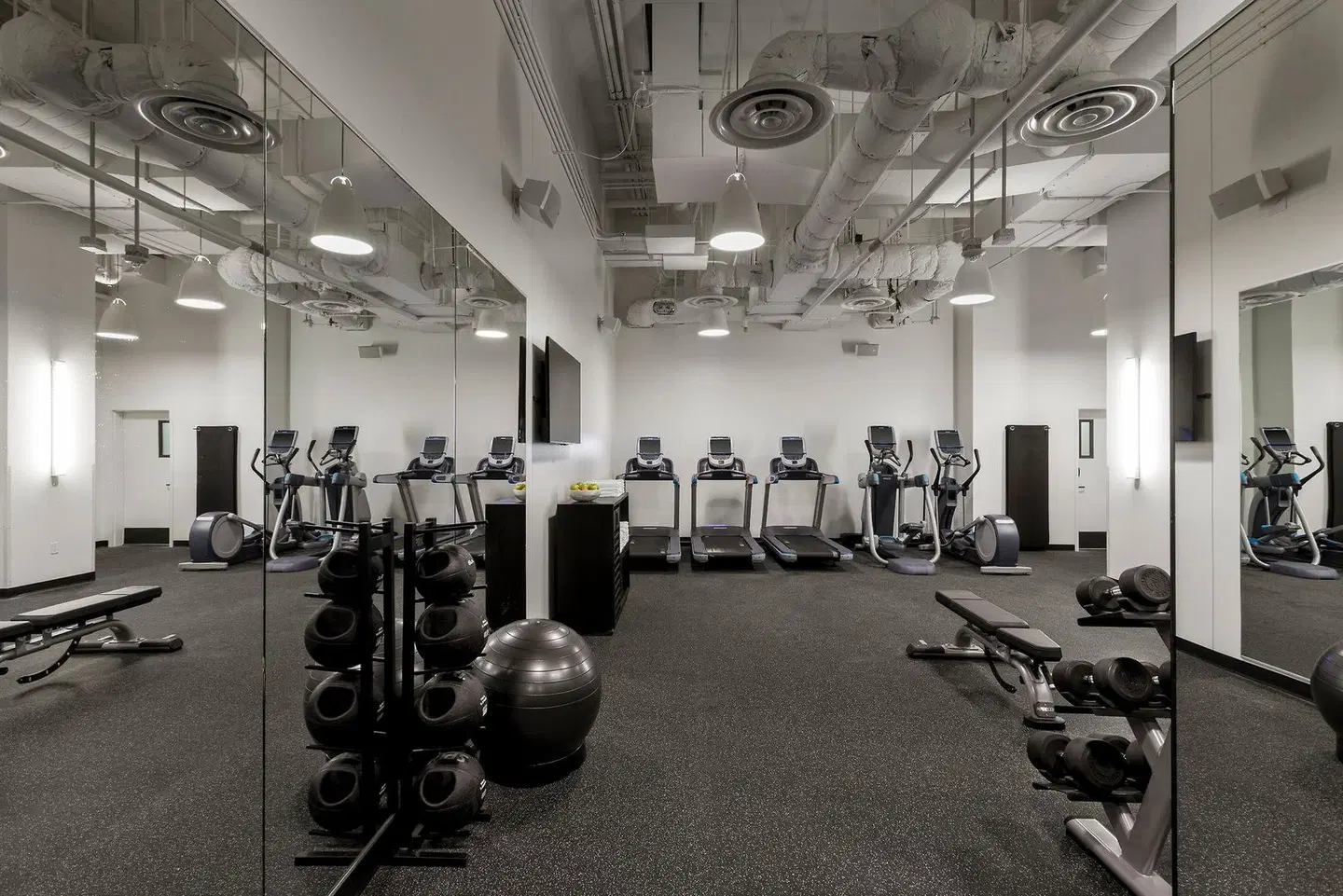 Kimpton Everly Hotel by IHG SPORTS_AND_LEISURE