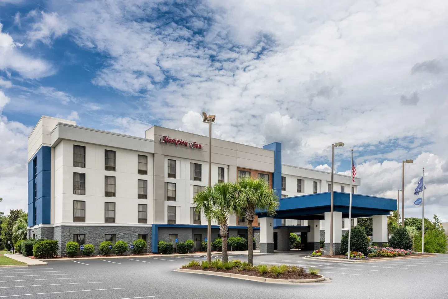 Hampton Inn Myrtle Beach-West EXTERIOR