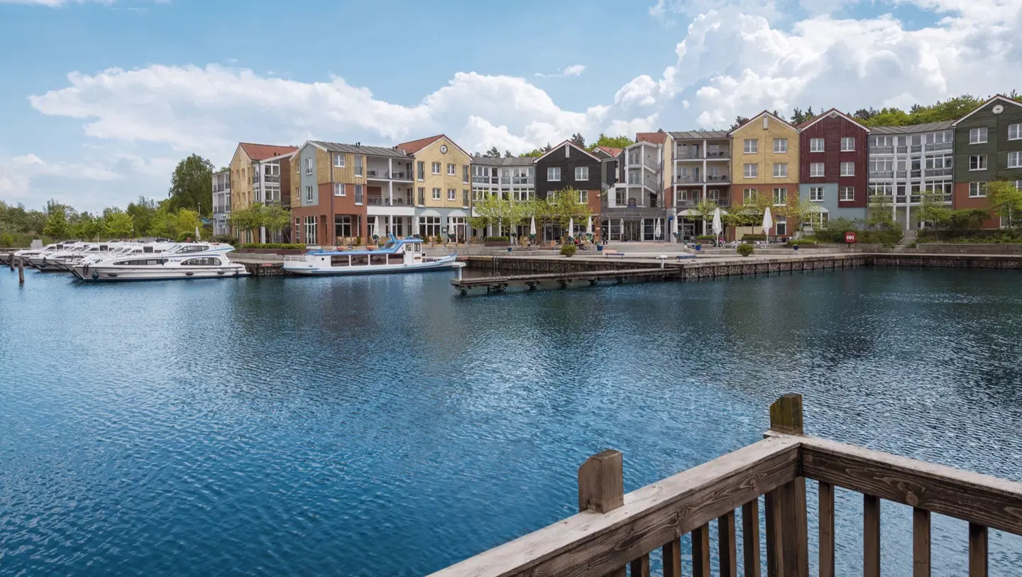 Sunday Resort Marina Wolfsbruch Hotel EXTERIOR