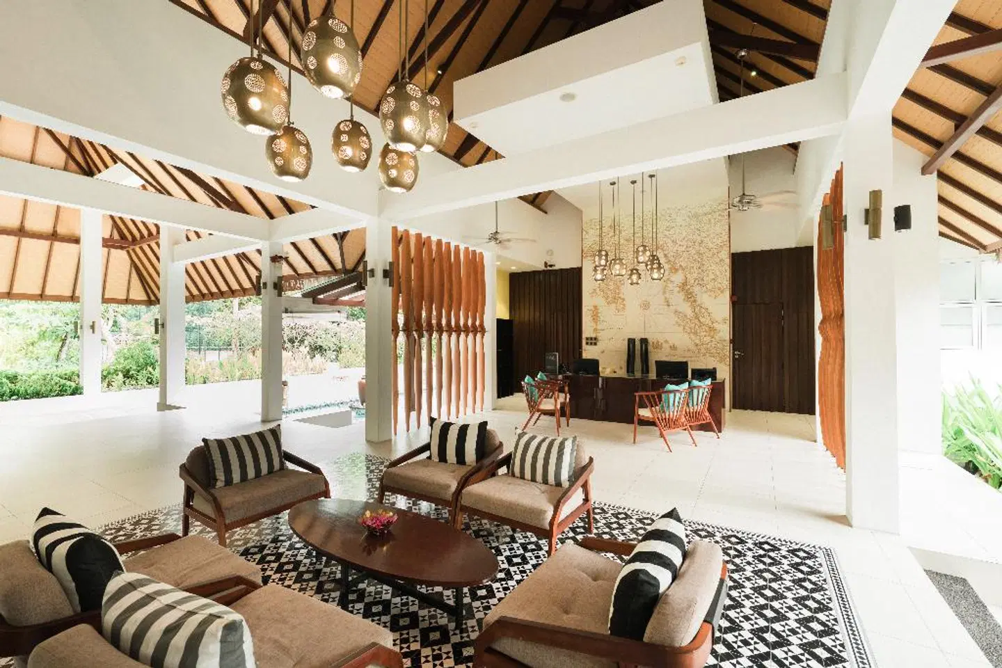 Mercure Maldives Kooddoo Resort LOUNGE_LOBBY