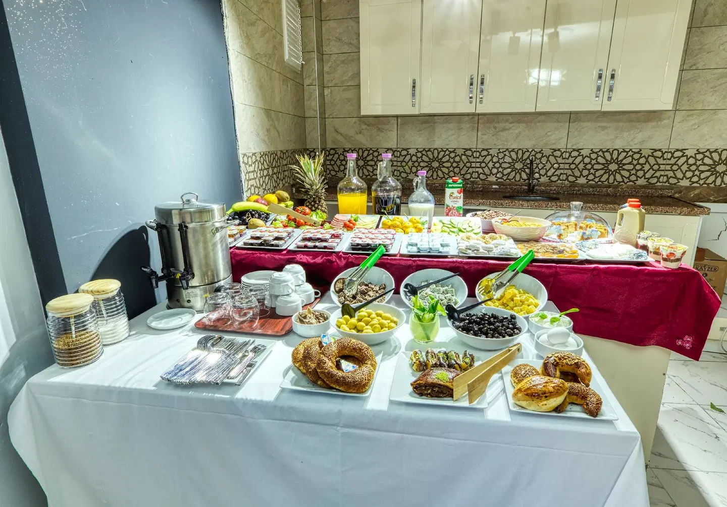 Garth of Balat Hotel RESTAURANT