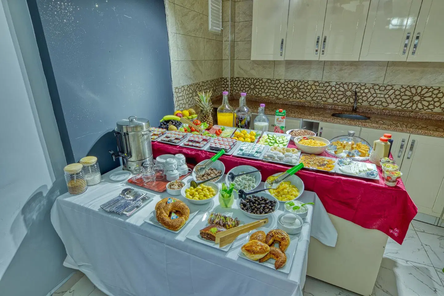 Garth of Balat Hotel RESTAURANT