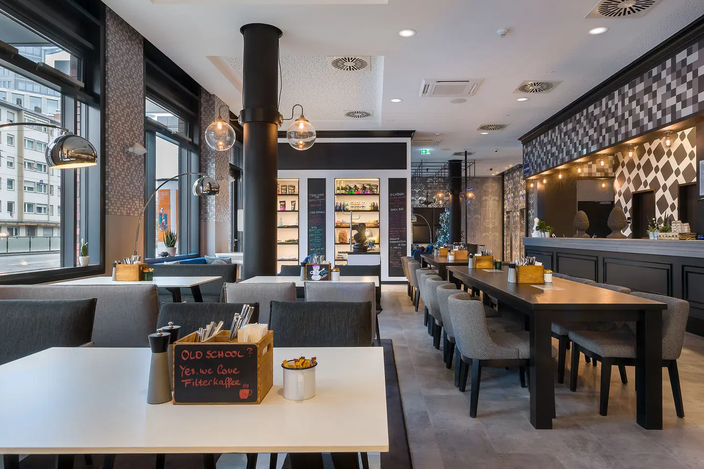 Holiday Inn - the niu, Square Mannheim Bar
