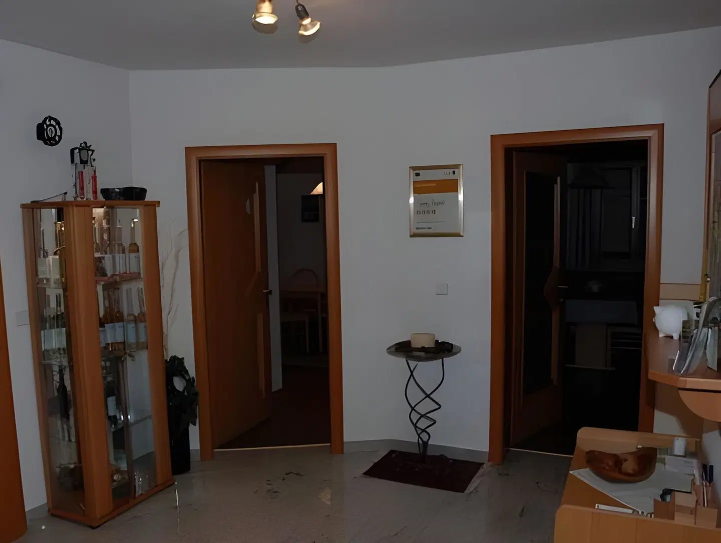 Gerda & Christian Krappel ROOM_EXAMPLE