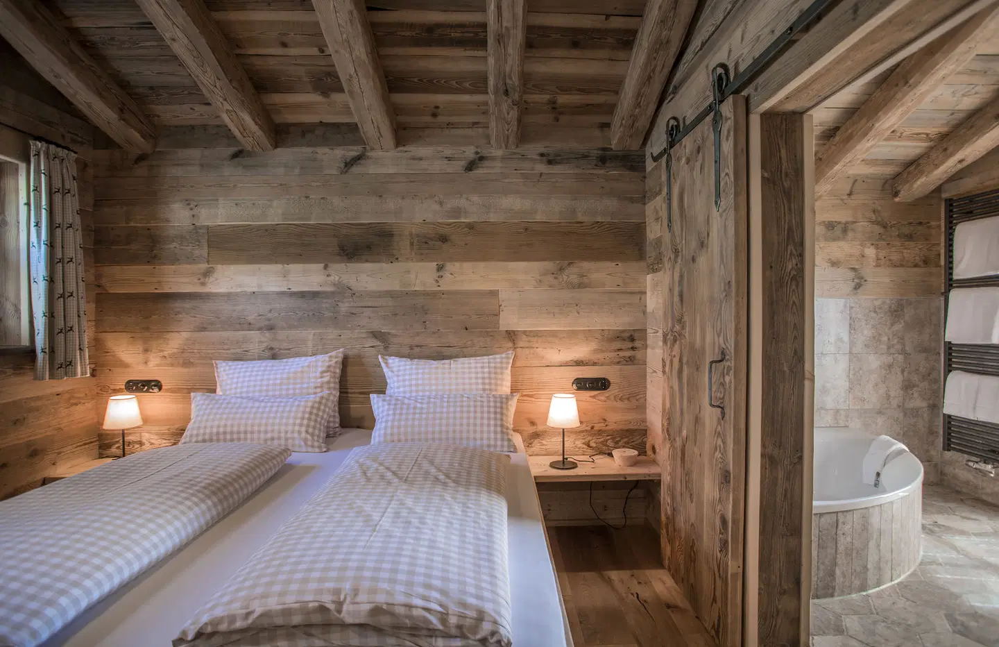 Alpin Chalets HEALTH_BEAUTY