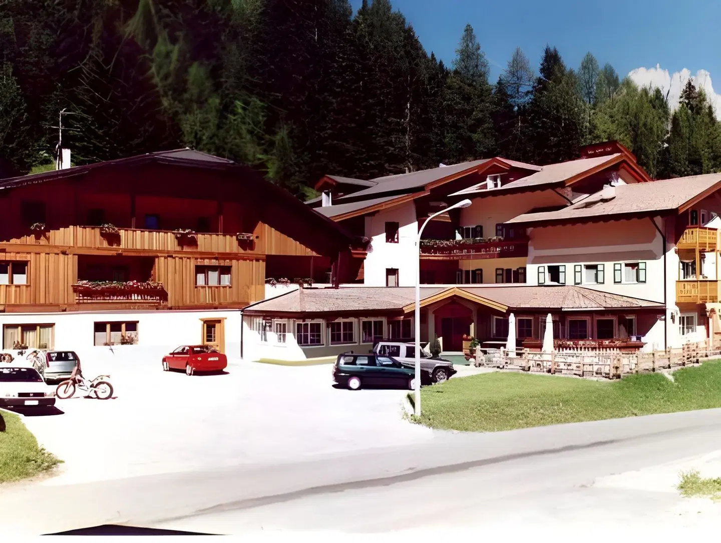Valacia EXTERIOR
