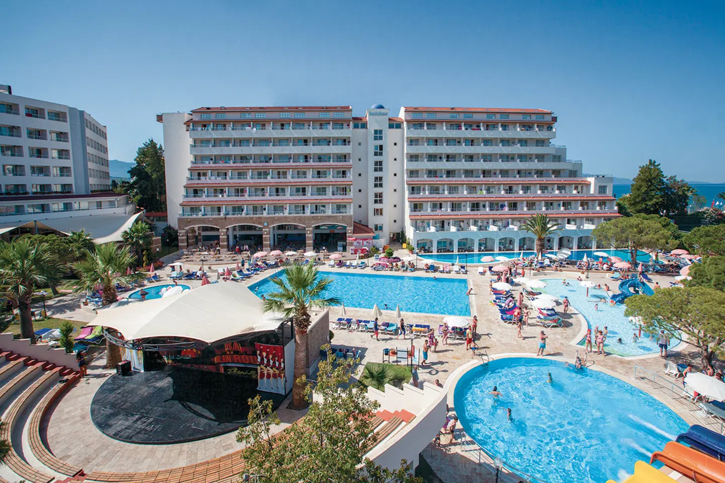 Batihan Beach Resort EXTERIOR