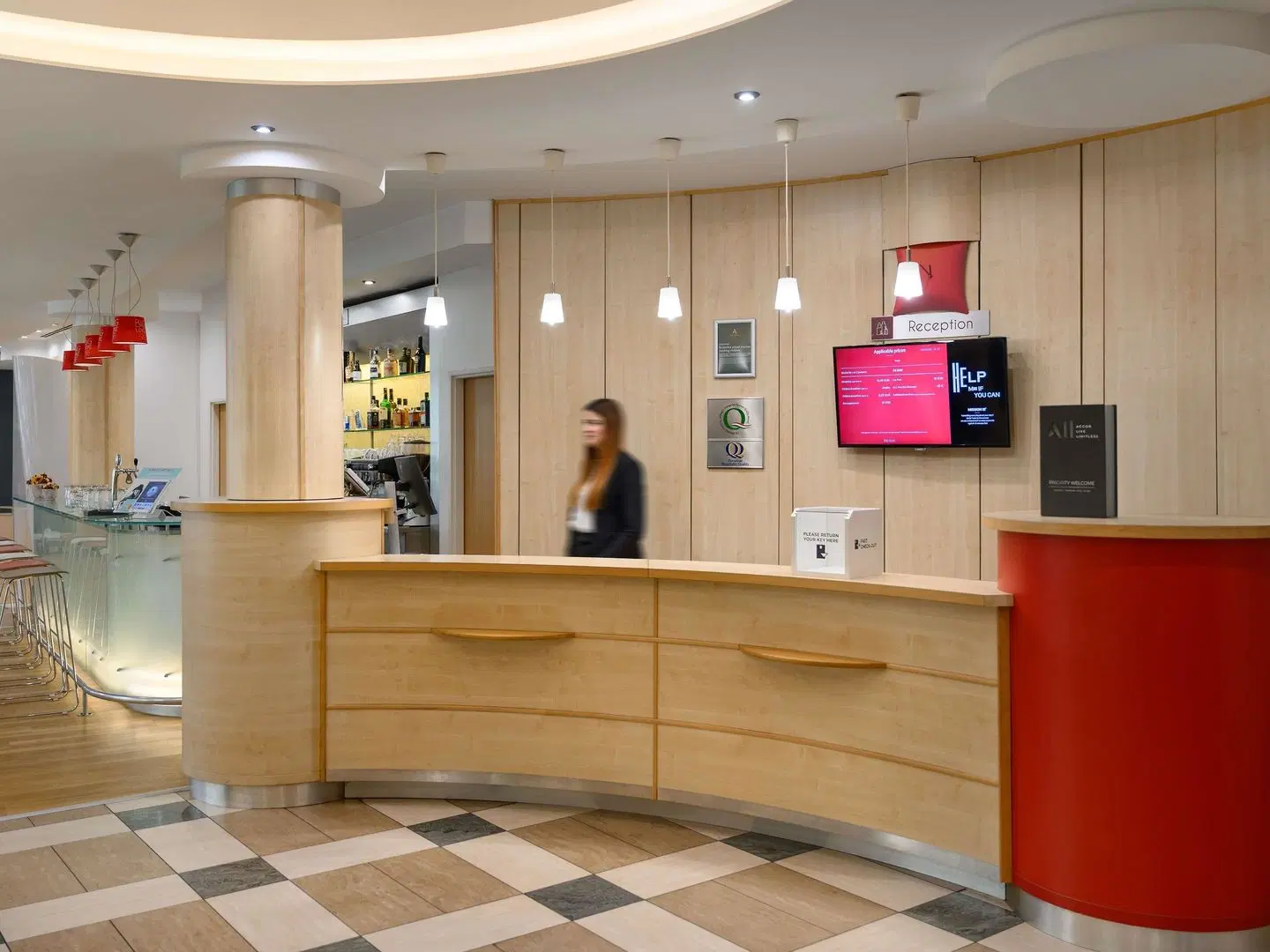 ibis Gyor LOUNGE_LOBBY