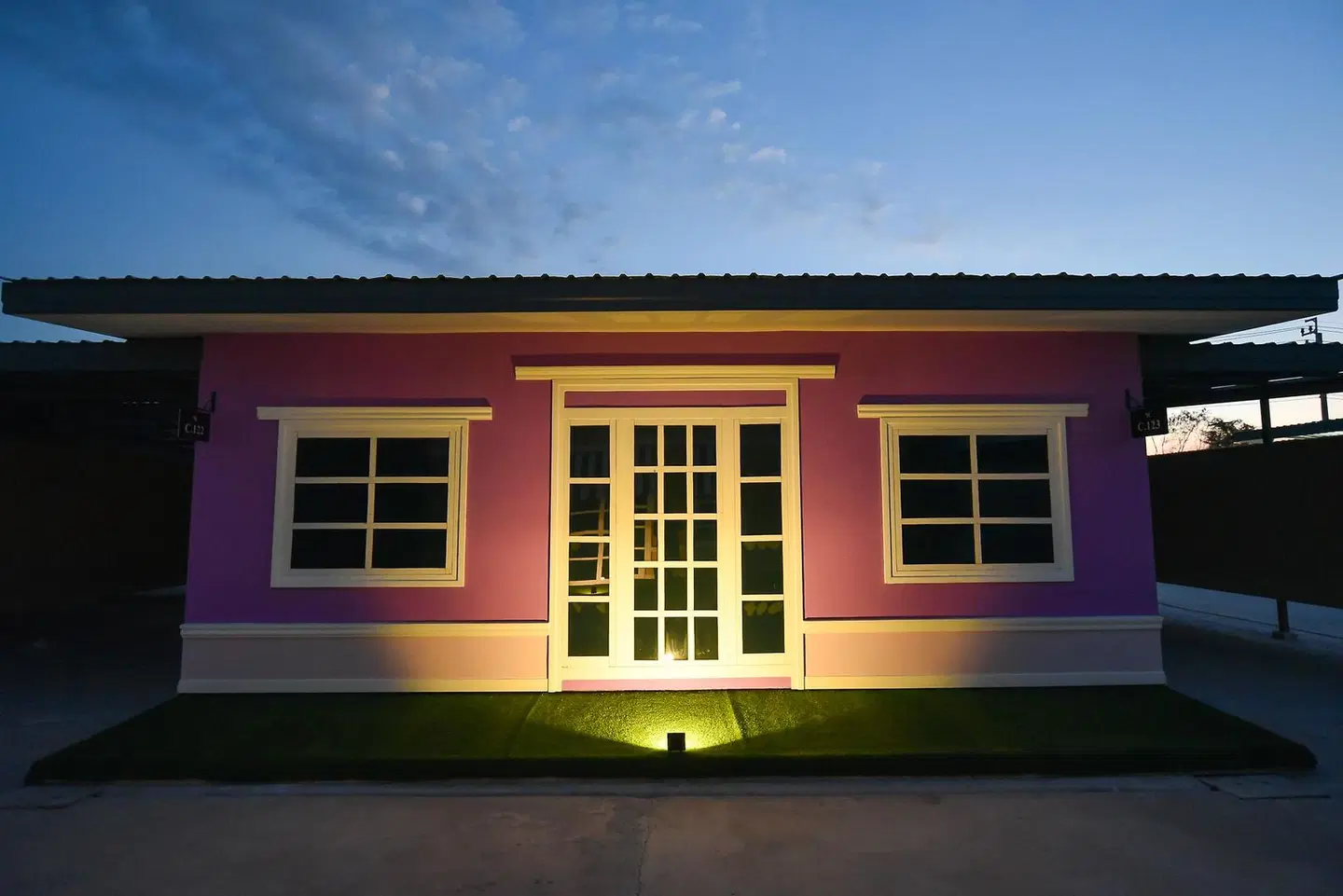 Relax Villa Hotel EXTERIOR