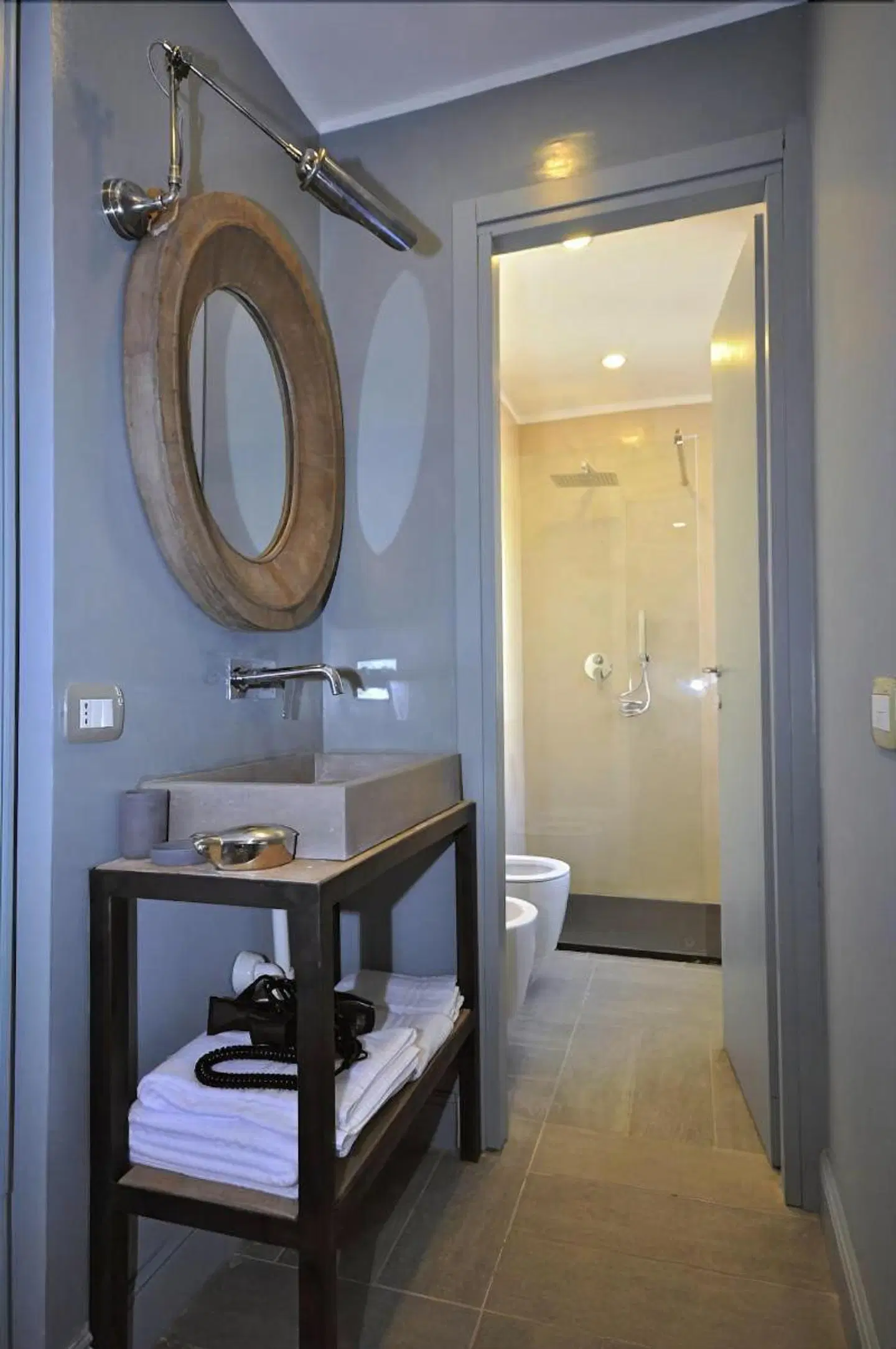 Bello Lake Como Suites Badezimmer