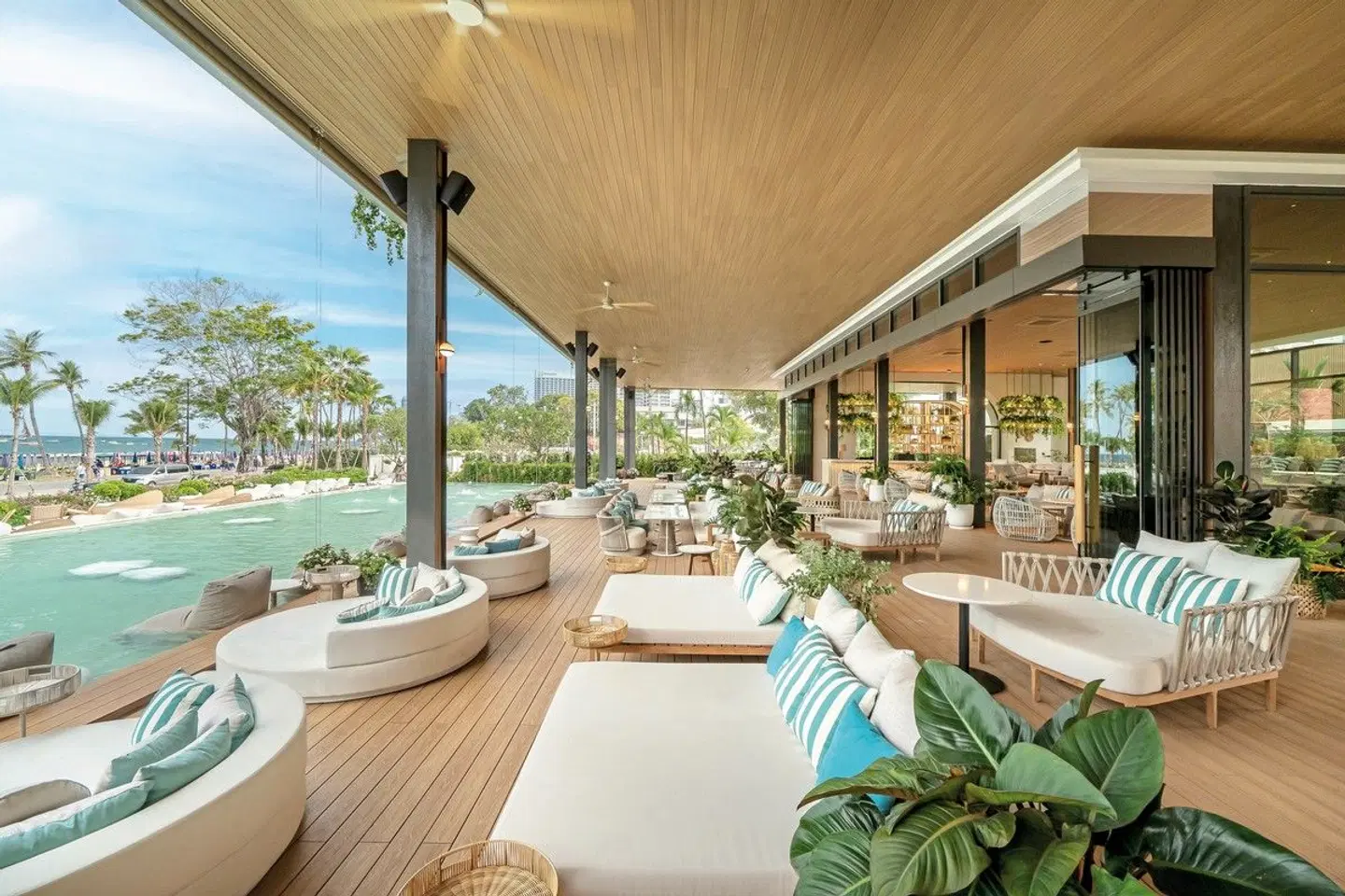 Meliá Pattaya Hotel Terrasse