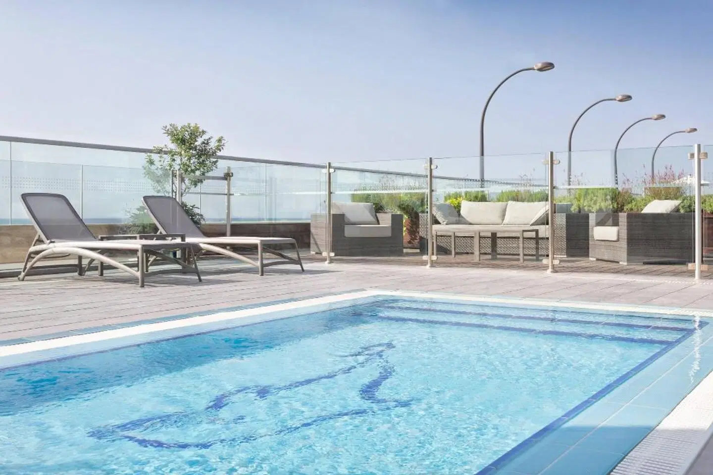 Sheraton Tel Aviv OUTDOOR_POOL