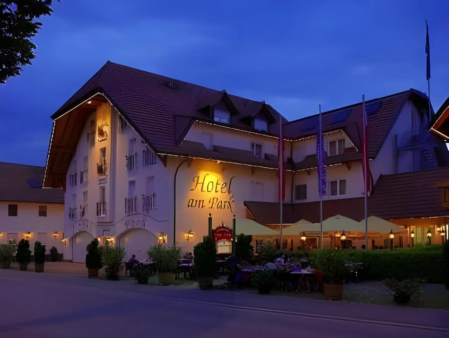 Hotel am Park EXTERIOR