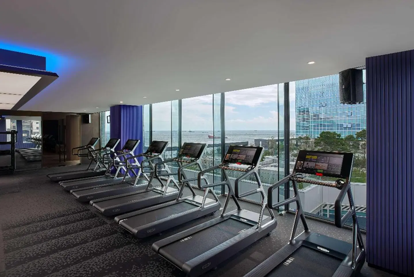 Wyndham Grand Busan SPORTS_AND_LEISURE