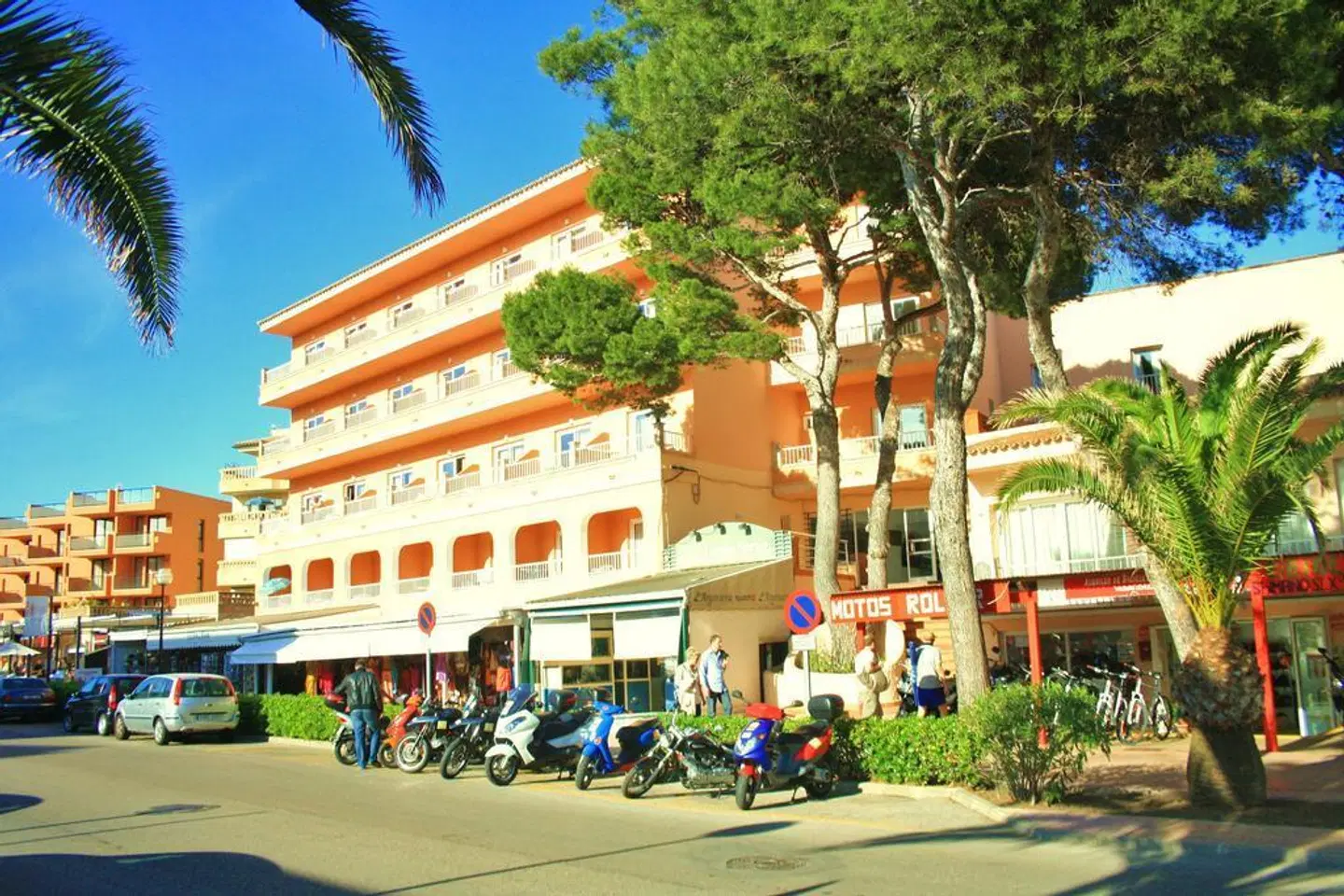 Hostal Alcina EXTERIOR