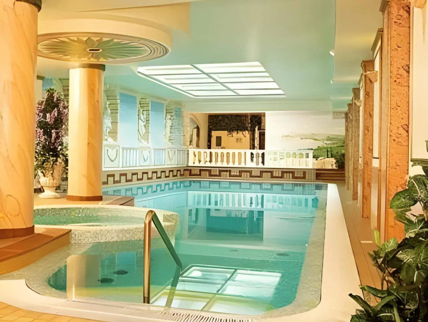 Splendid Palace Hallenbad