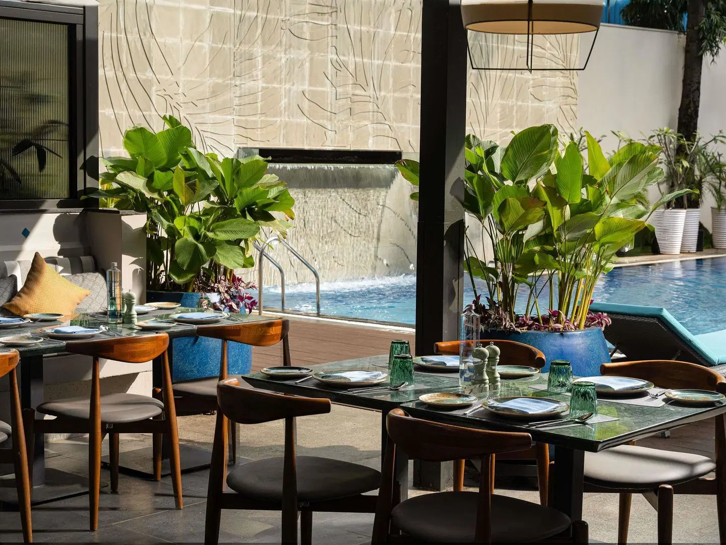 Grand Mercure Bangalore Restaurant