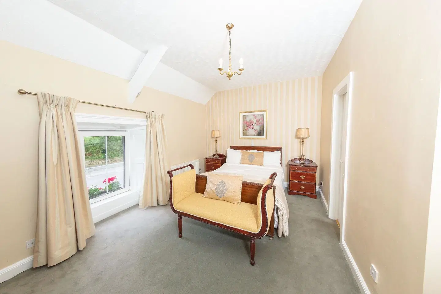 The Glenbeigh Hotel ROOM_EXAMPLE