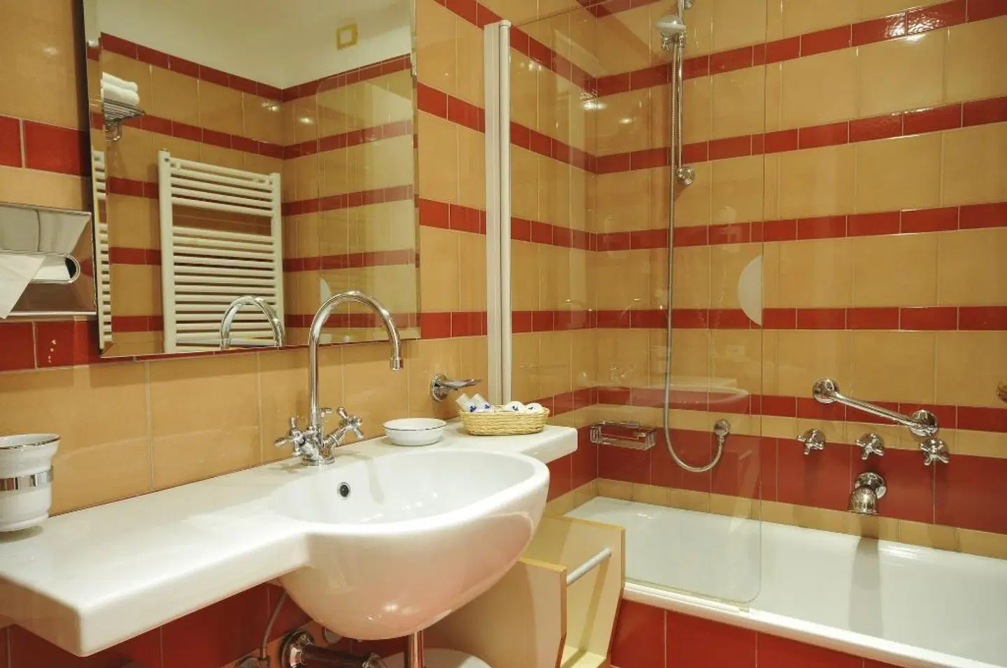 Fonte Boiola Badezimmer