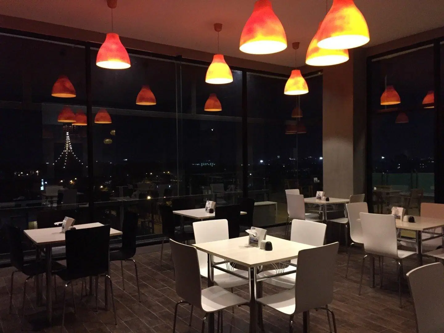 Ingtara Hotel RESTAURANT