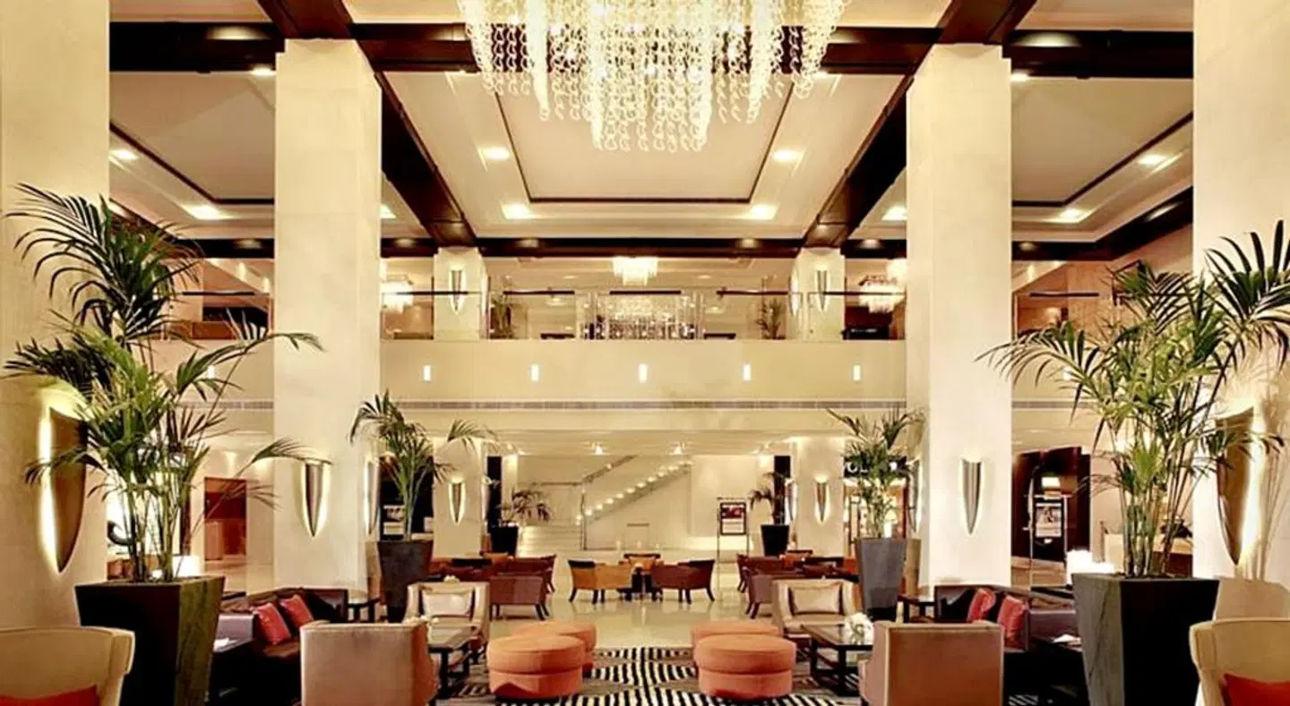 Radisson Blu Hotel Barsha Heights LOUNGE_LOBBY