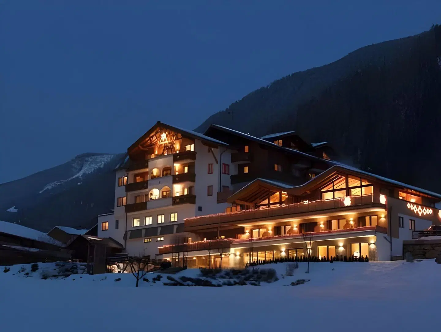 Alpines Balance Hotel Weisses Lamm EXTERIOR