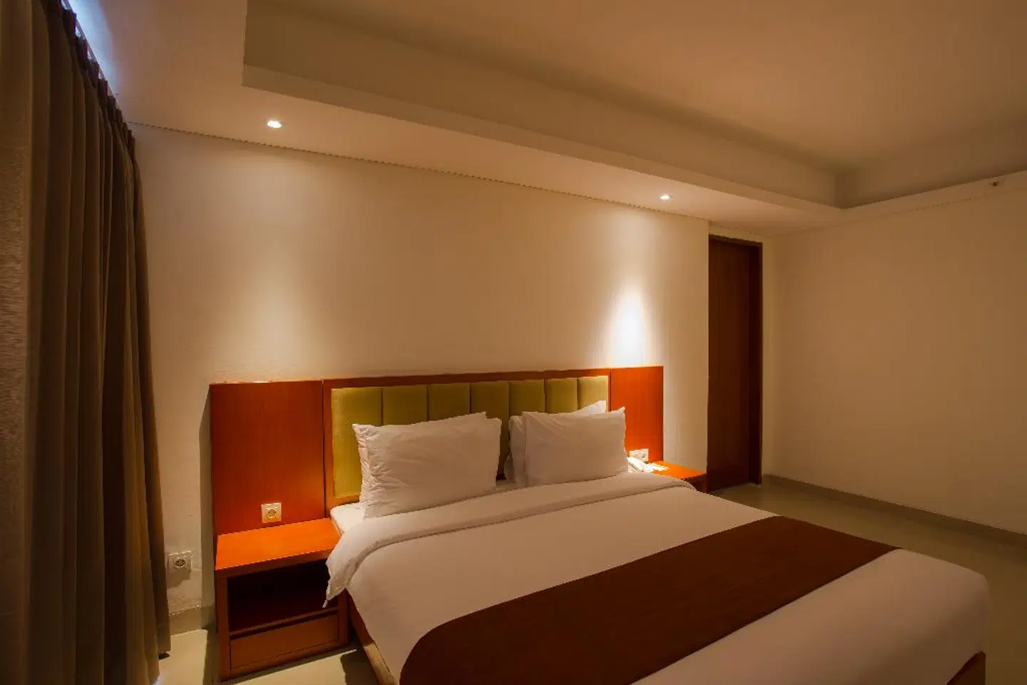 The Sun Hotel And Spa ROOM_EXAMPLE