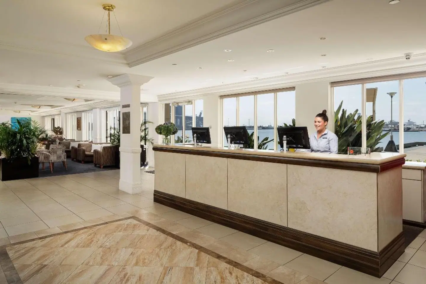 Rydges Newcastle LOUNGE_LOBBY