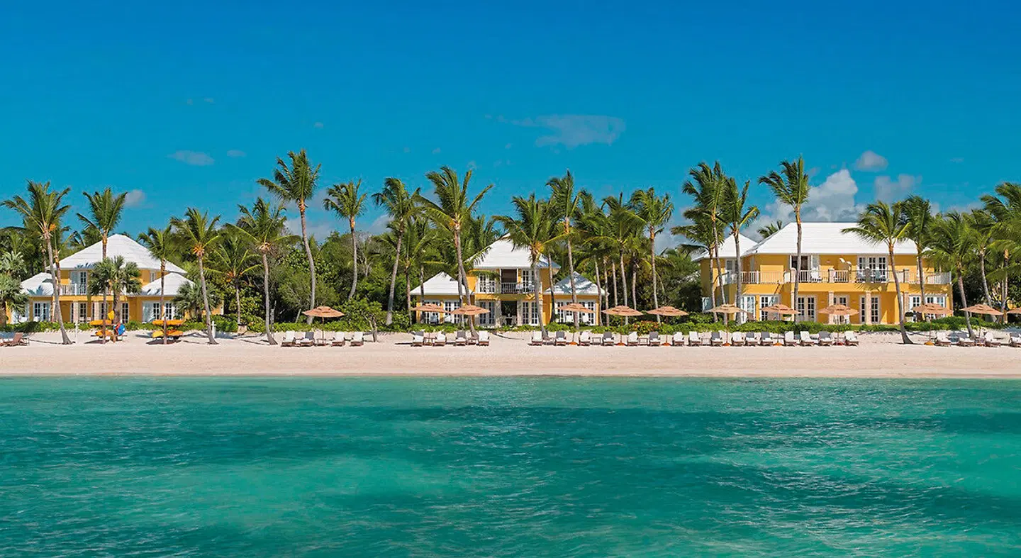 Tortuga Bay BEACH
