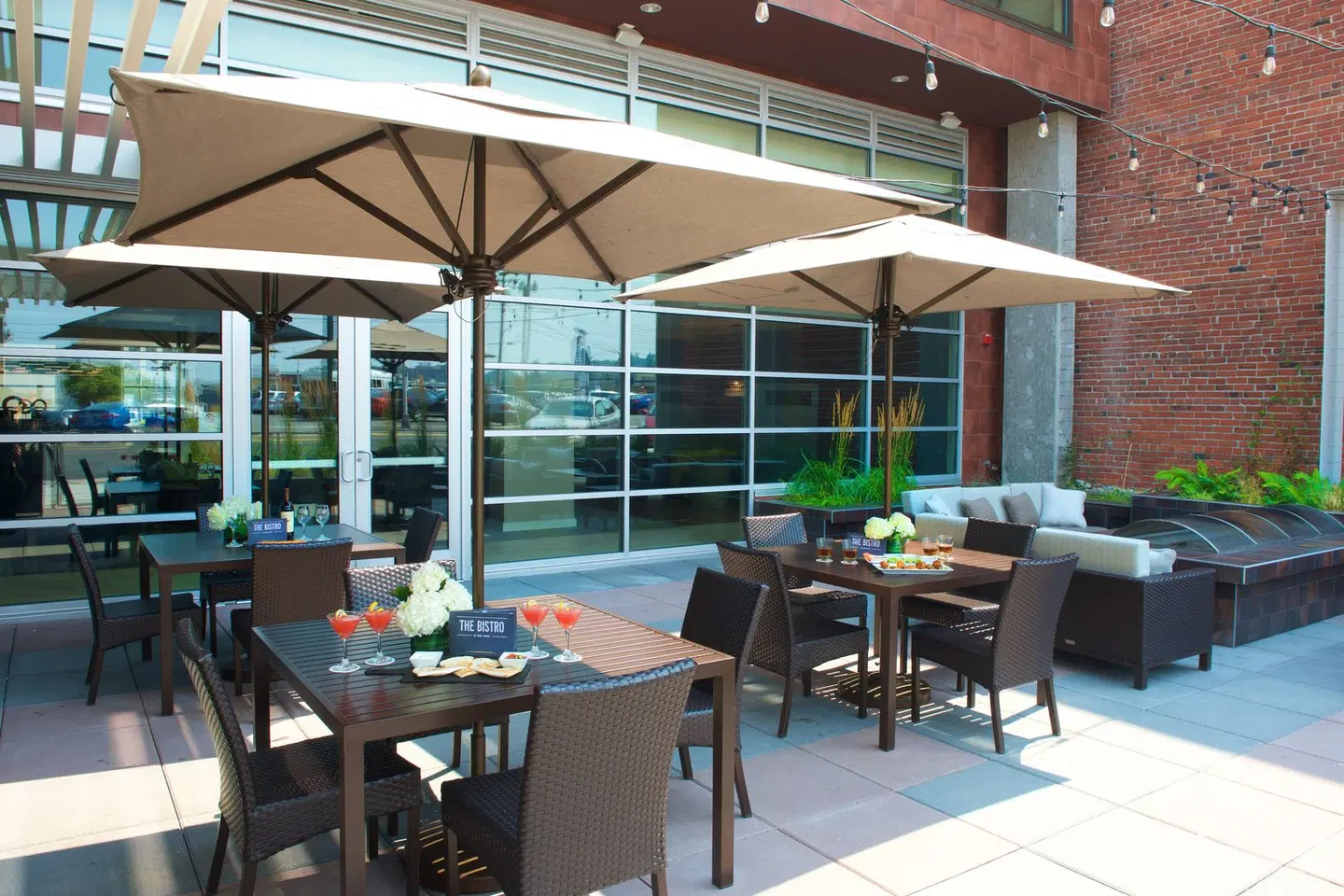 Courtyard by Marriott Seattle Everett Downtown Terrasse