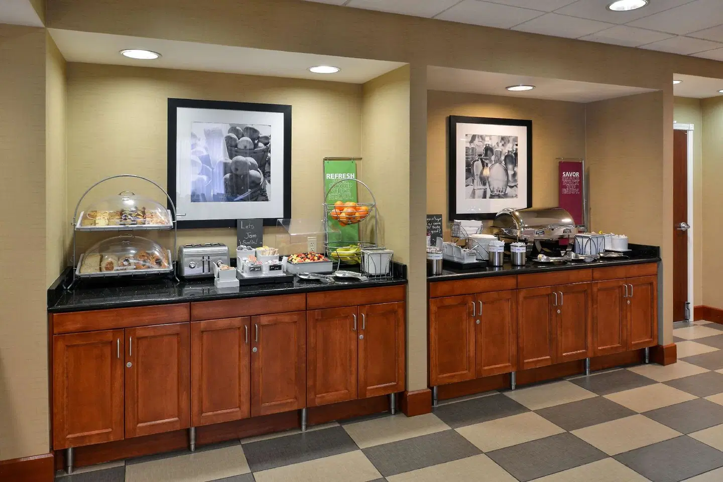 Hampton Inn & Suites Tacoma Restaurant