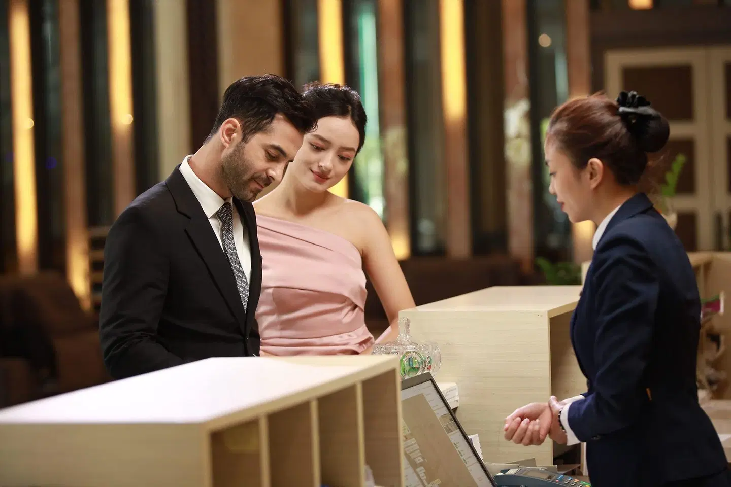 Central Hotel Thanh Hoa PEOPLE