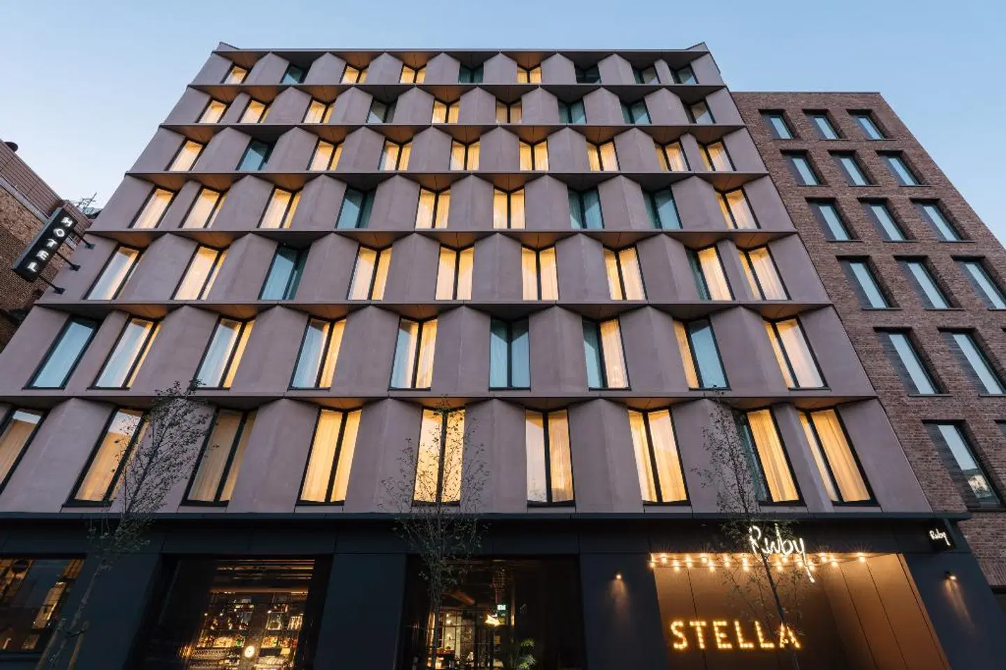 Ruby Stella Hotel London EXTERIOR