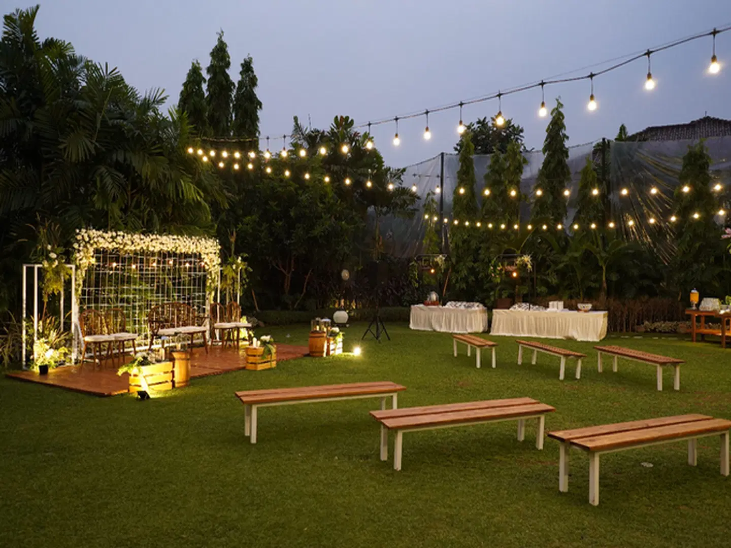 TOPTEL HOTEL GARDEN