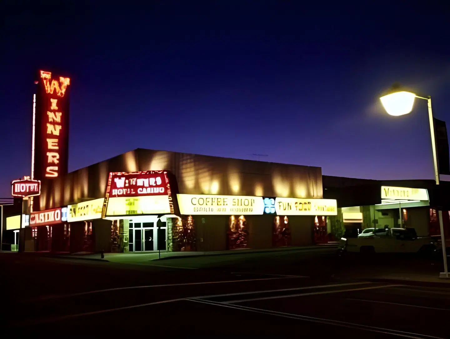 Winners Inn Casino EXTERIOR