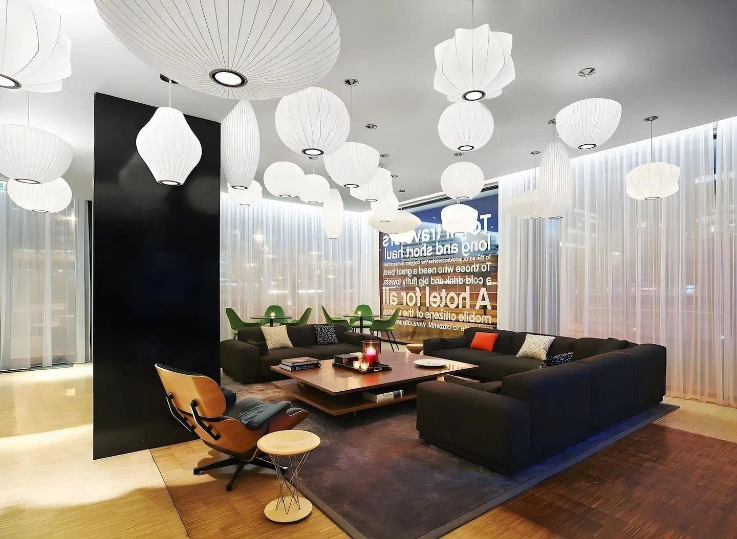 citizenM Geneva LOUNGE_LOBBY