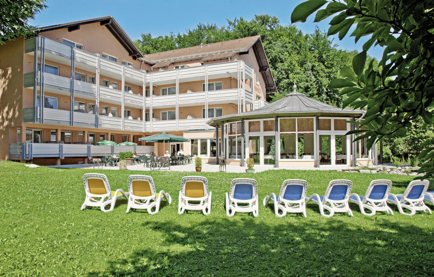 PTI Hotel Eichwald EXTERIOR