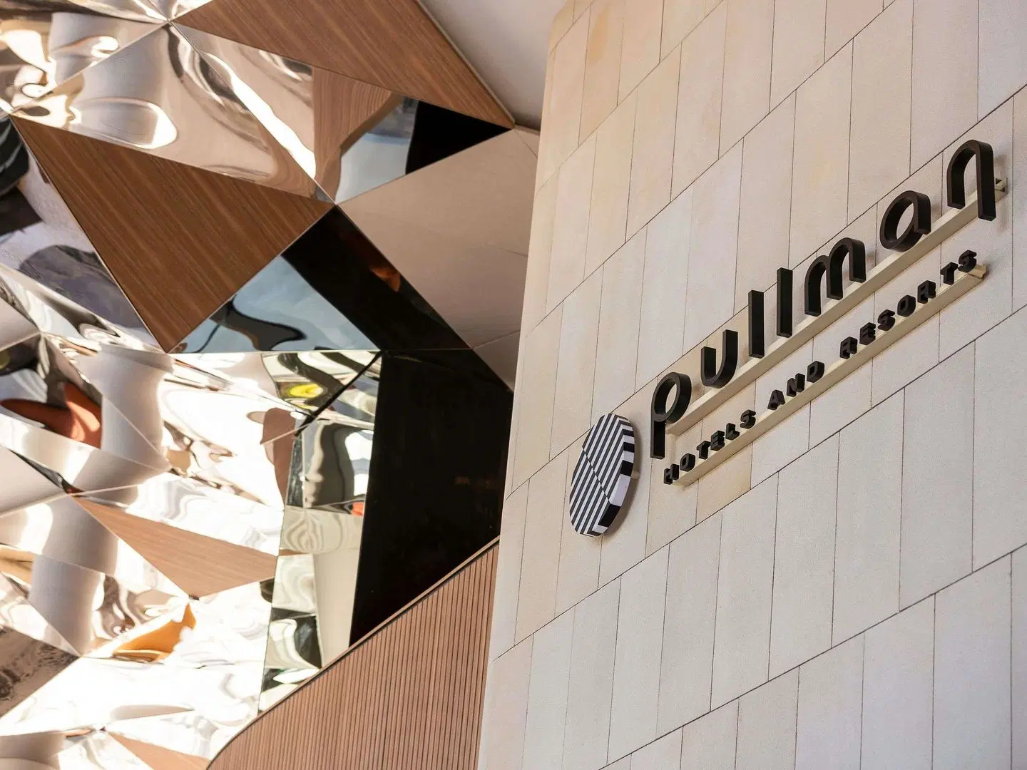 Pullman Sydney Penrith EXTERIOR